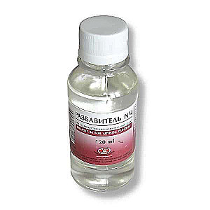 Atšķaidītājs Nr. 4 mākslinieciskajām glezniecības darbībām pudele 120ml
