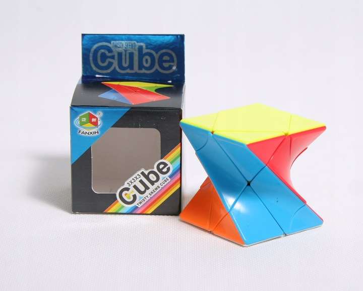 Kubiks-Rubiks 3x3x3 Twisty skewb cube