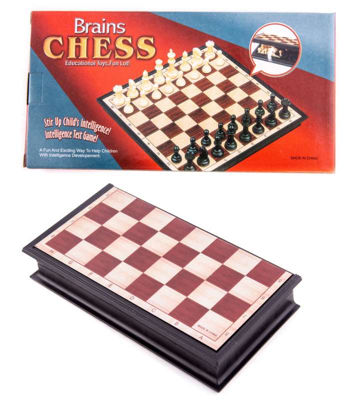 Настольная игра - Шахматы дорожная версия 18,5x18,5, с магнитом