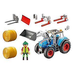 Liels lauku traktors
