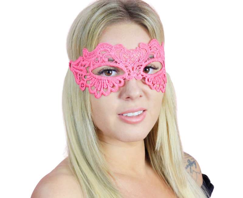Кружевная маска Розовая леди 