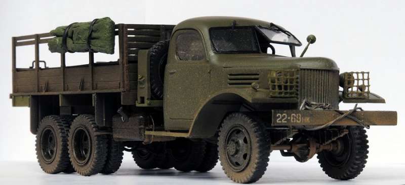 Dāvanu komplekts. Kravas automašīna Zis-151