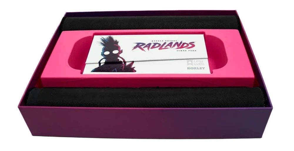 Galda spēle Radlands. Pārpalikumu zeme. Super deluxe
