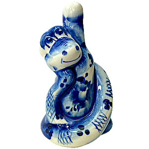 Porcelāna statuete - Čūska - ar pudeli (9x6)