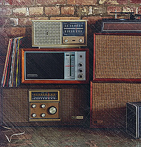 Alkohols un vinils. Leģendas atgriežas! 70 jauni albumi un 140 kokteiļu aizraujošām vinila ballītēm